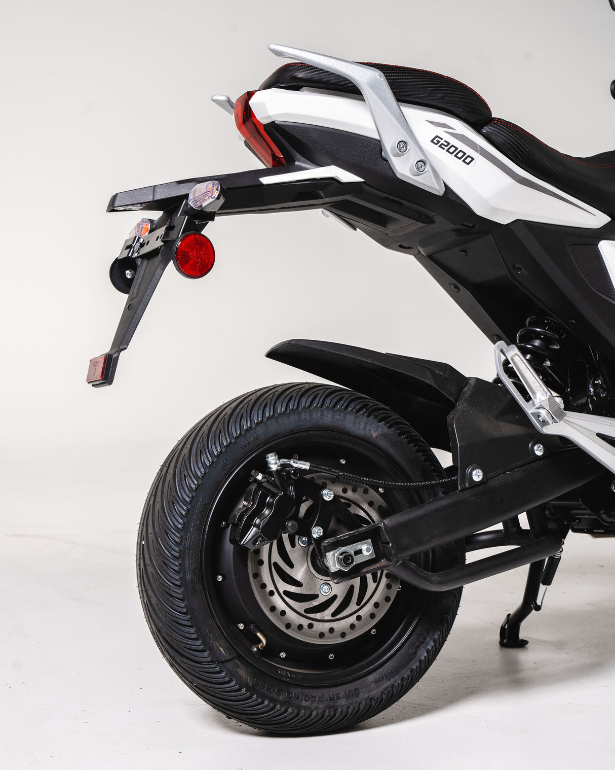 GIO Electric G2000 2000w Electric Motorcycle