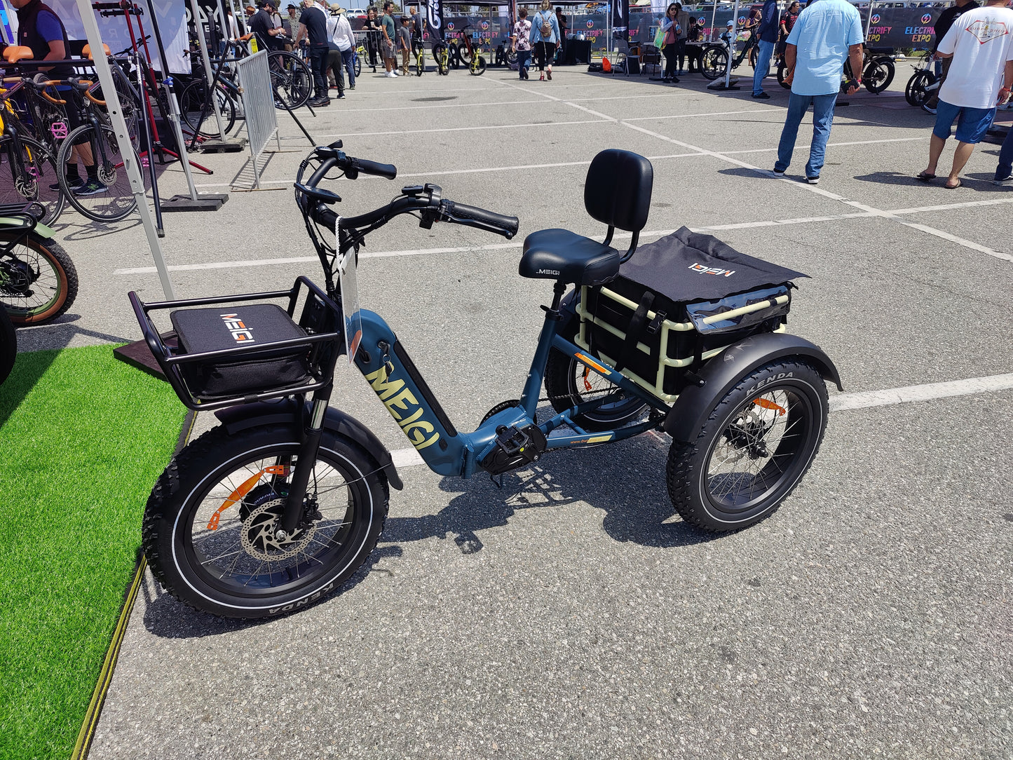 MEIGI Silverado HD MG2301 Folding Electric Tricycle