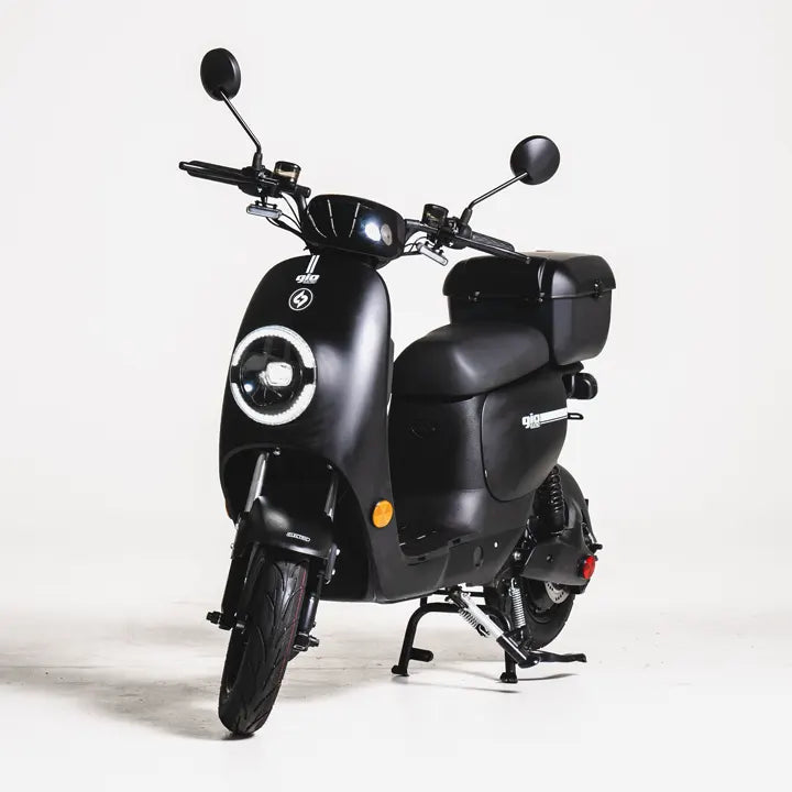 Italia Ultra Black