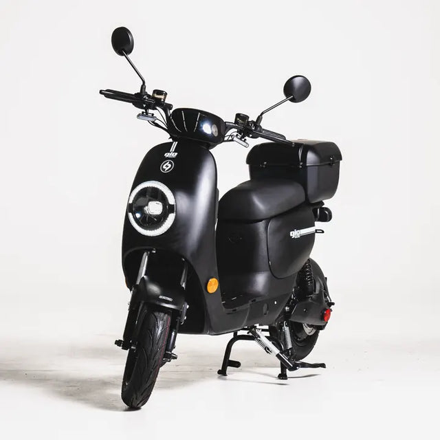 Italia Ultra Black