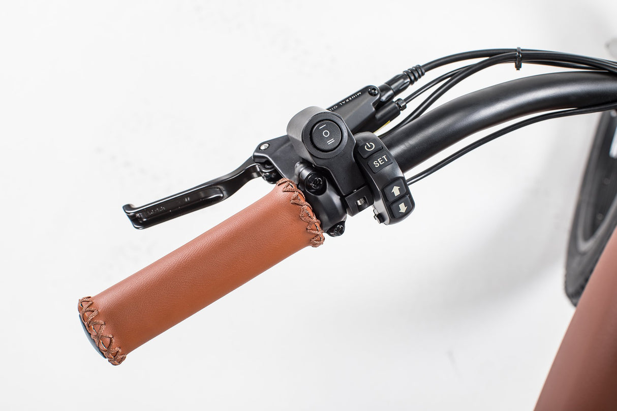 Revi Cheetah Café Racer 750W Electric Chopper Bike - E-Wheel Warehouse