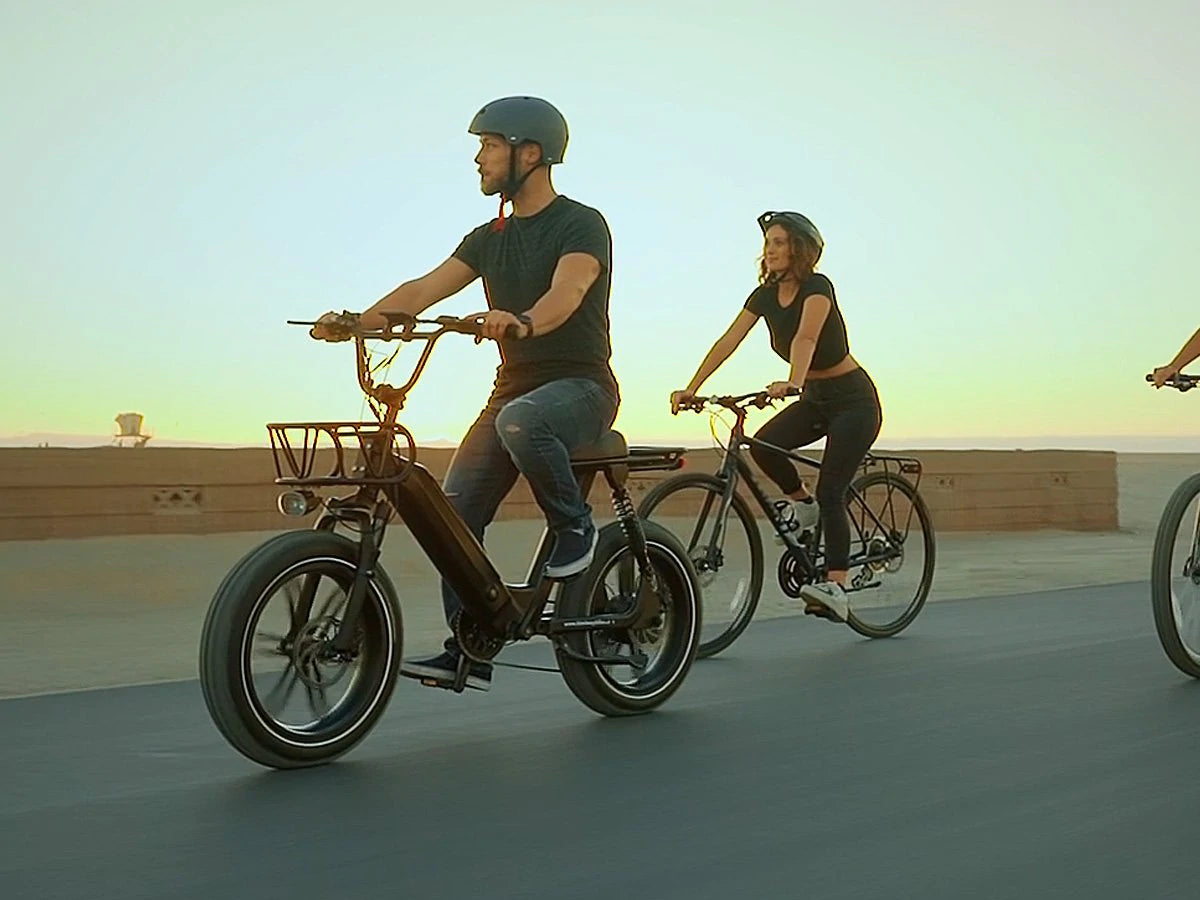 GlareWheel EB-AG 750W Fat Tire Moped-Style Electric Bicycle - E-Wheel Warehouse