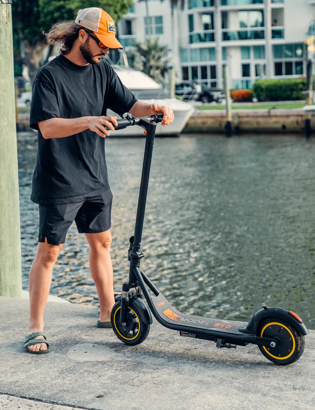 Freego E10 Pro 500W Powerful Electric Riding Scooter for City Commute